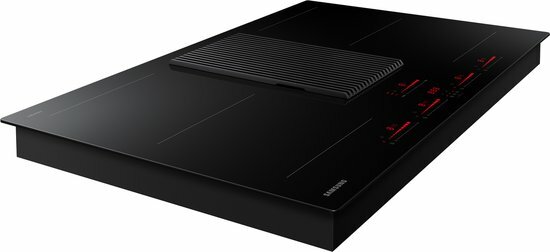 Samsung NZ84T9747VK/UR Inductiekookplaat met ge&iuml;ntegreerde afzuiging