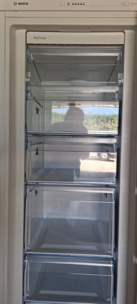 Bosch GSN29UWEV NoFrost vriezer